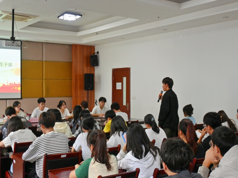 mDgq_1695777757879008970.jpg 333.jpg